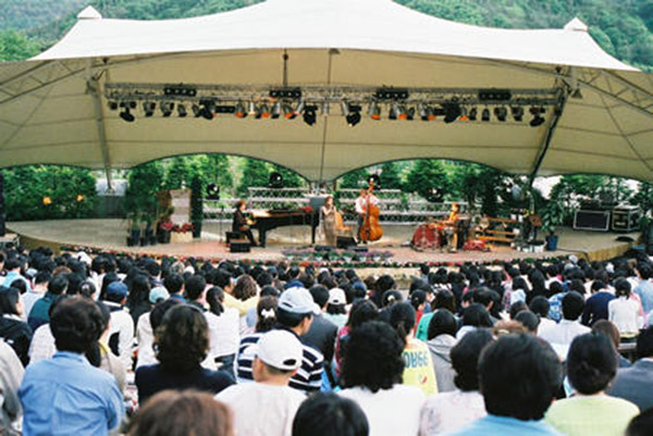 韓国ツアー2005
