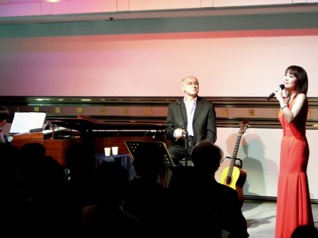 2011マリオ来日十字屋ホール